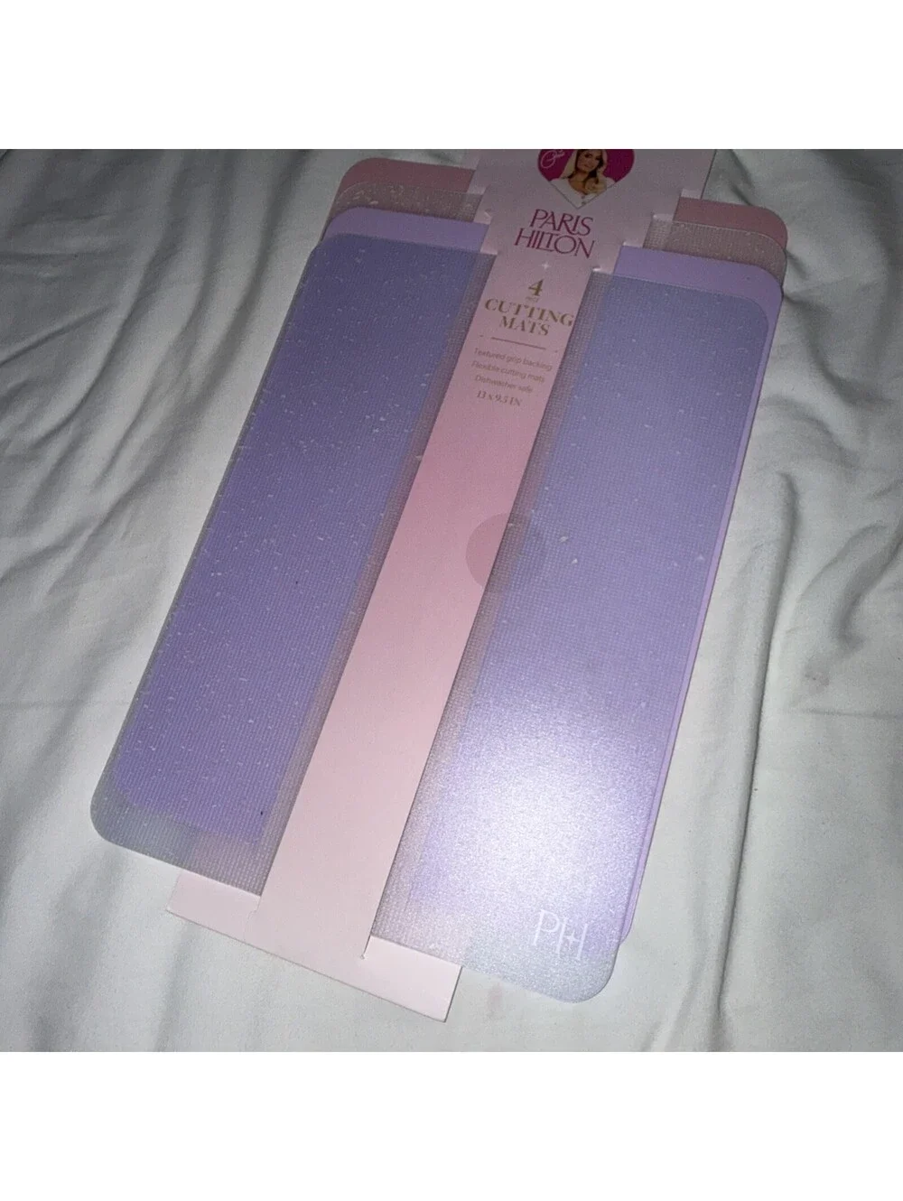 PARIS HILTON “ That’s Hot” 4  Cutting Mats  13 x 9.5” NEW